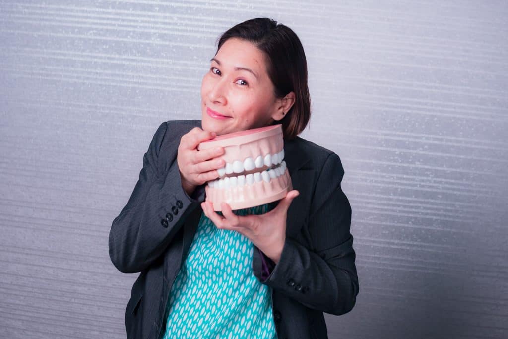 dental implants cost and consultation by dr savita